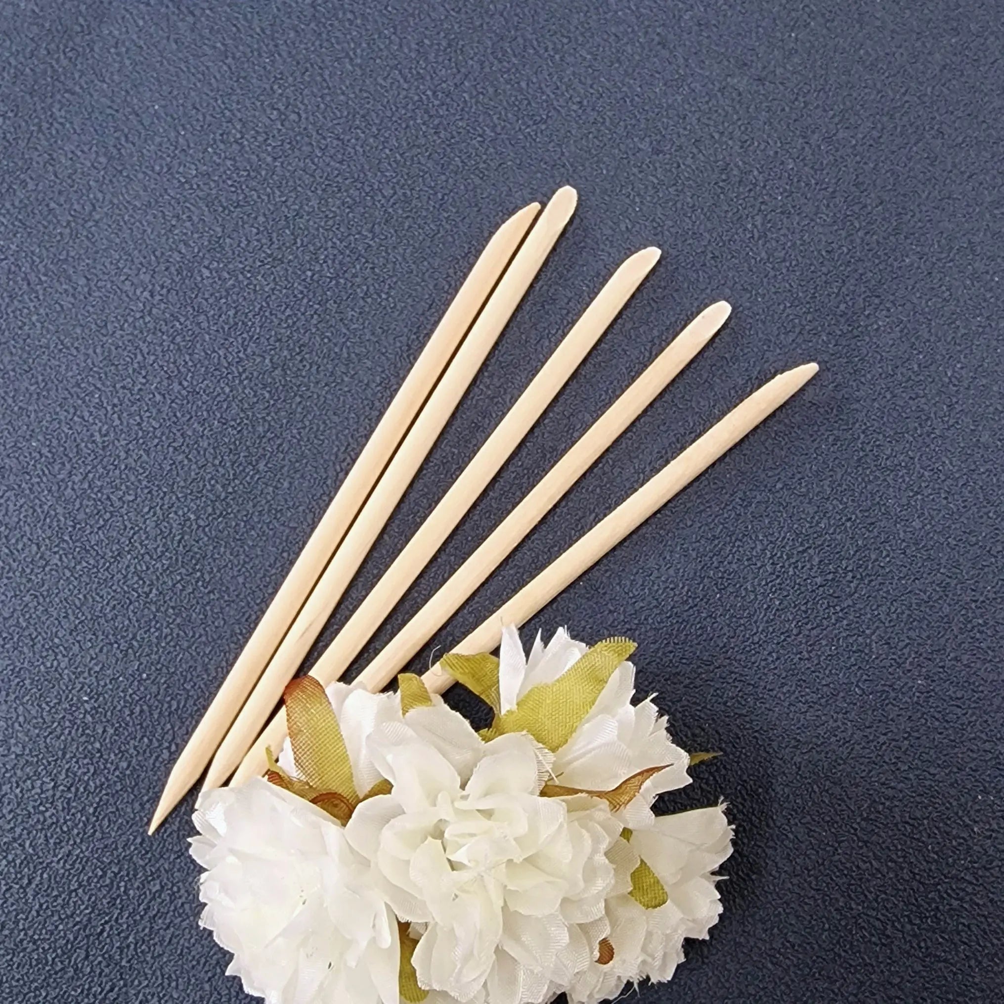 Bâtonnets en bois pour cuticules Lourya Studio