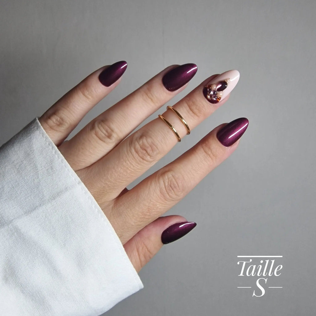 Magnétisme Rubis - Press On Nails (Amande) Lourya Studio