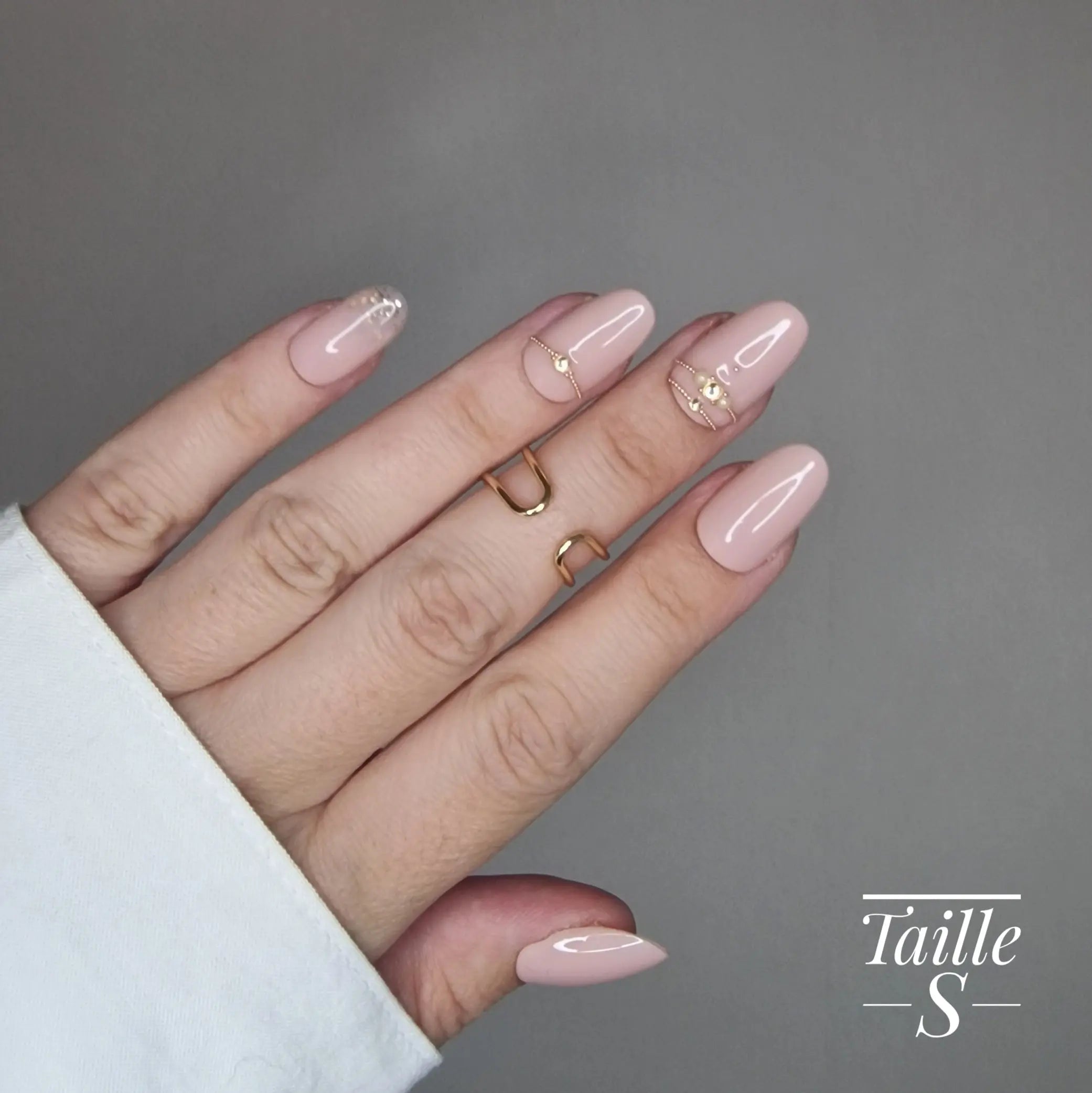 Cara - Press On Nails (Rond) Lourya Studio