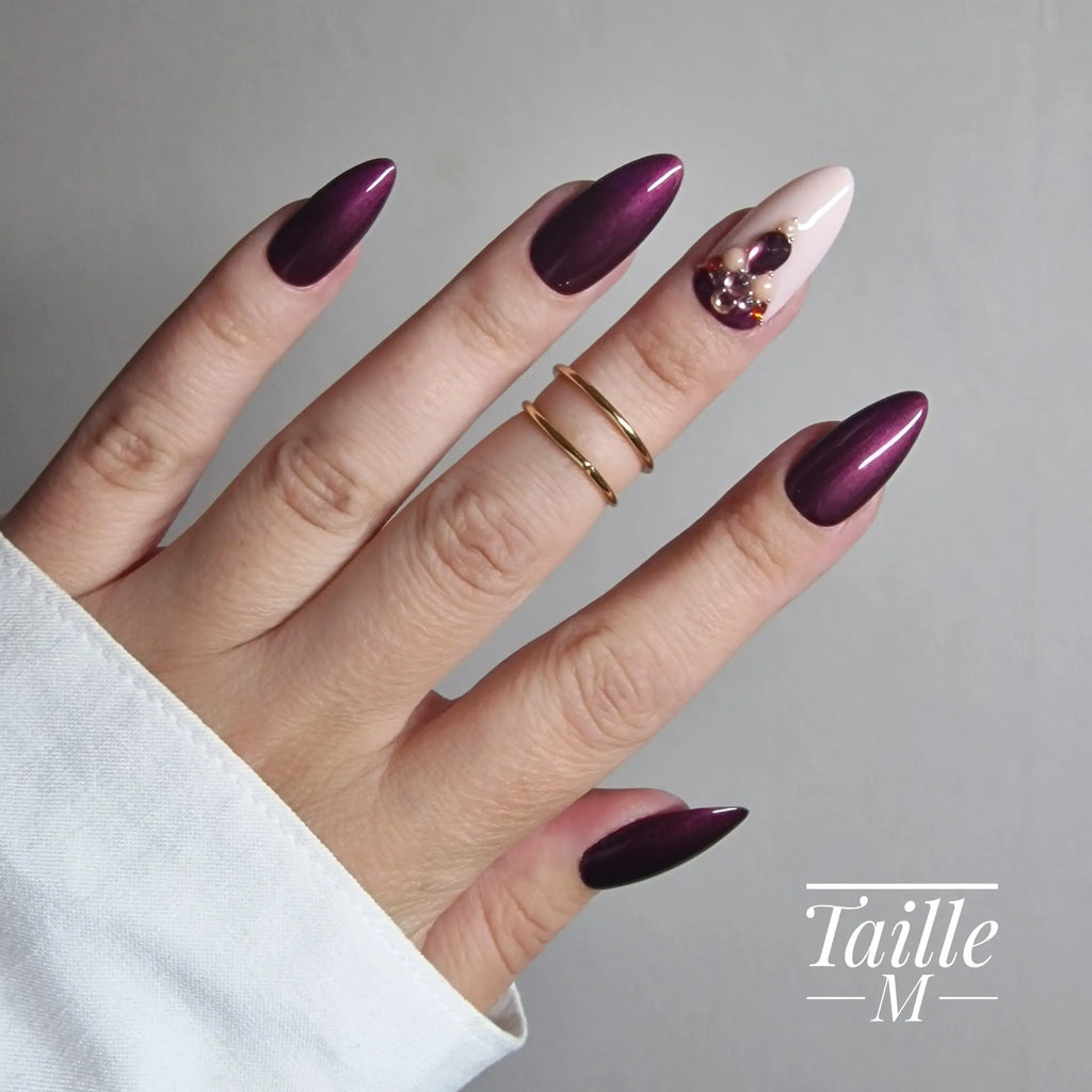 Magnétisme Rubis - Press On Nails (Amande) Lourya Studio