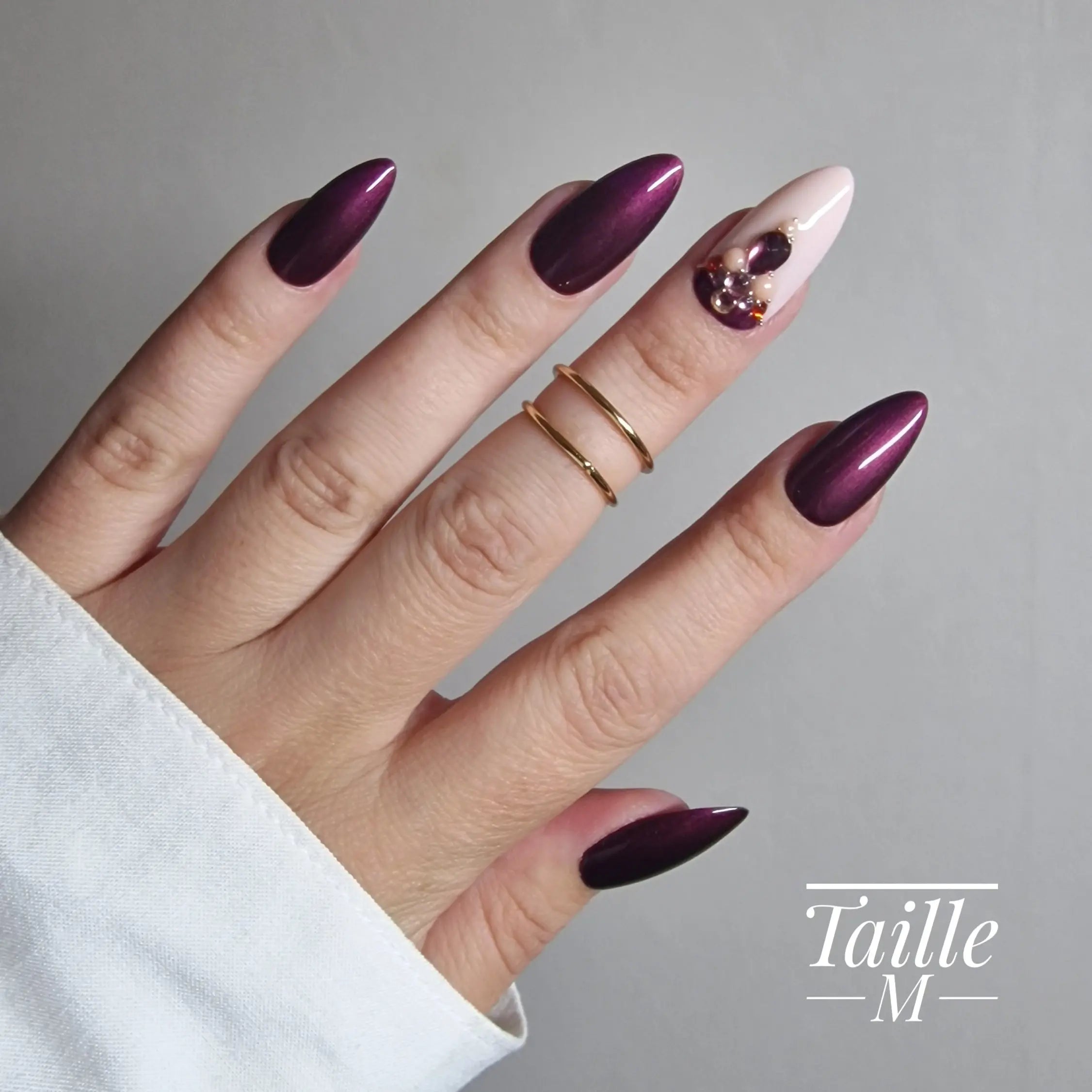 Magnétisme Rubis - Press On Nails (Amande) Lourya Studio